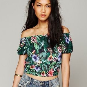 One Teaspoon Tropical Off-Shoulder Crop Top
